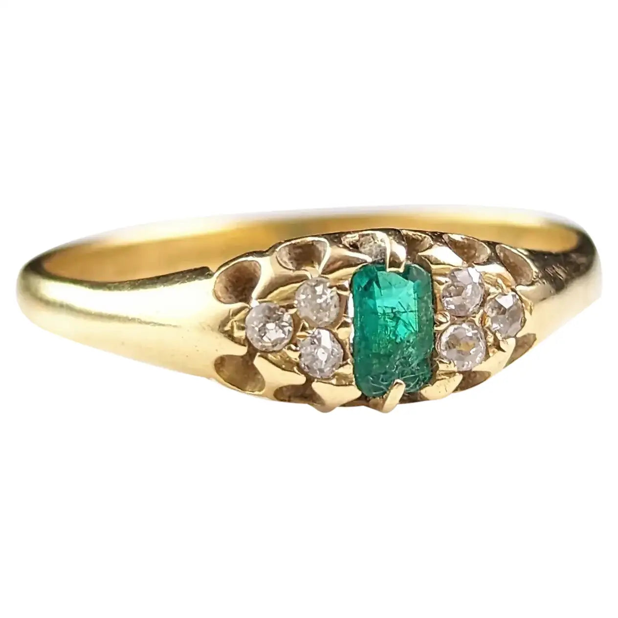 Antique Emerald and Diamond ring, 18ct gold, Victorian