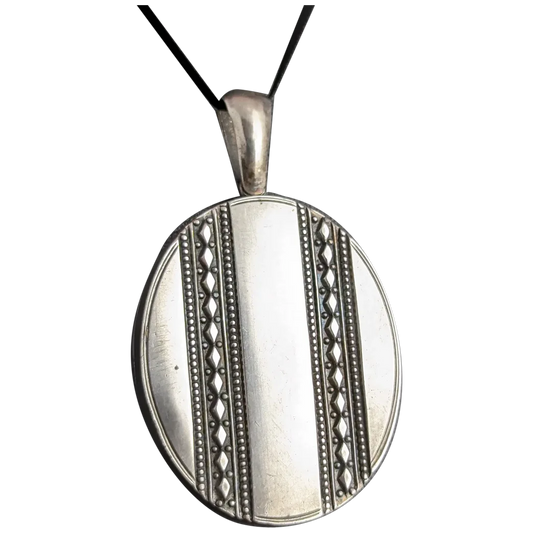 Antique Victorian sterling silver locket, Aesthetic