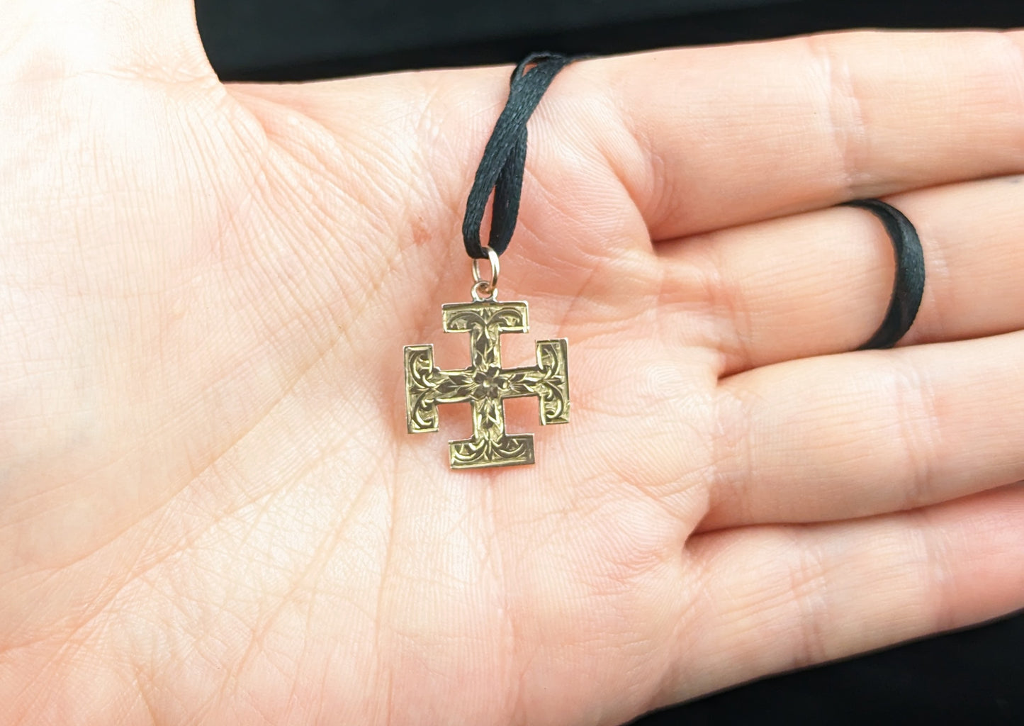 Antique 9k gold Jerusalem cross pendant, engraved