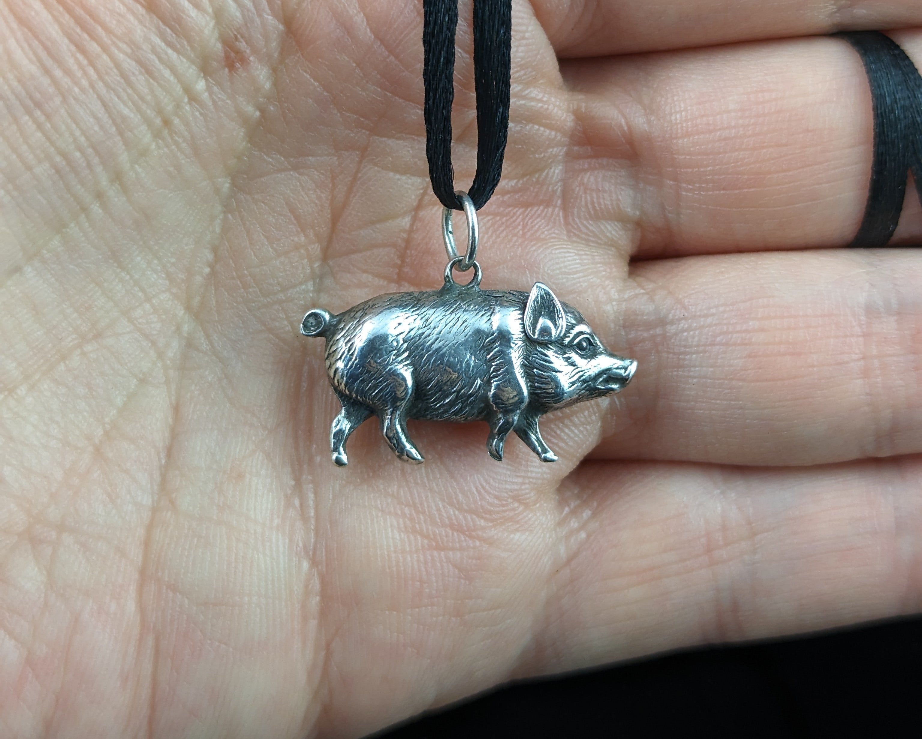Antique Victorian silver lucky pig pendant – StolenAttic