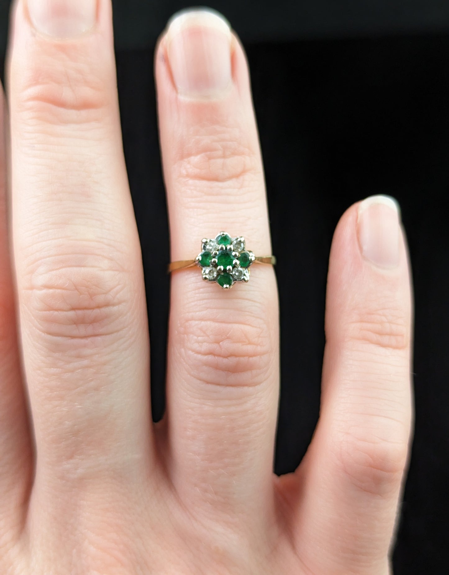 Vintage Emerald and Diamond floral cluster ring, 18ct gold