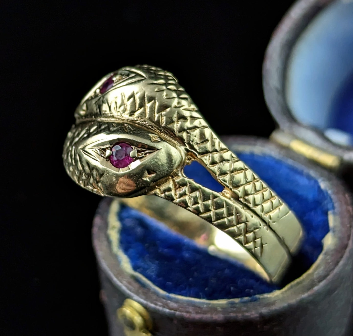 Vintage double snake ring, 9ct gold, ruby, Victorian style