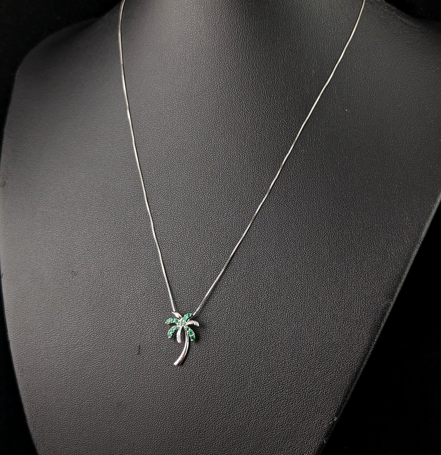 Vintage Emerald and Diamond Palm tree pendant necklace, 14ct white gold