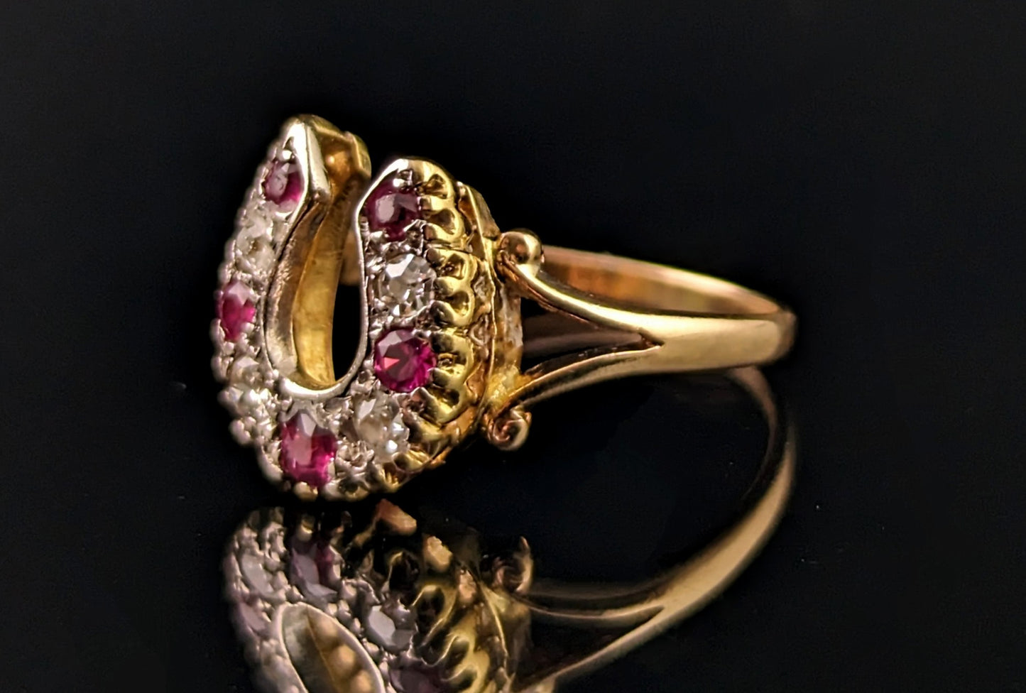 Antique Ruby and Diamond horseshoe ring, 18ct yellow gold