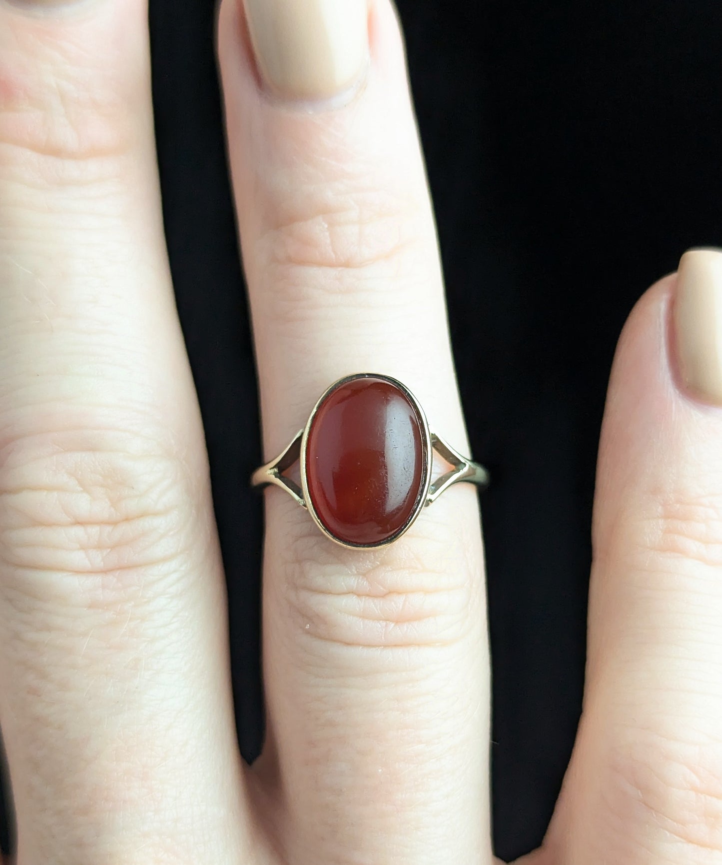 Vintage Carnelian signet ring, 9ct yellow gold, Cabochon