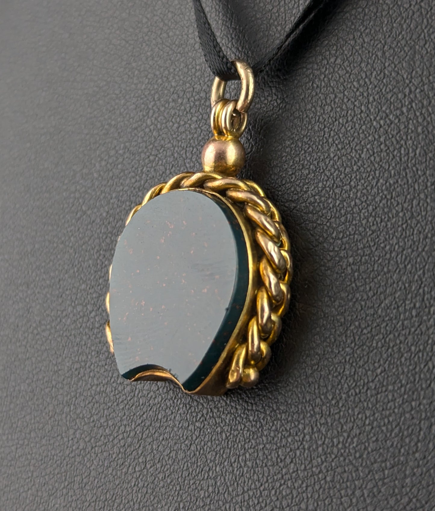 Antique 9ct gold Lucky Horseshoe seal fob pendant, Bloodstone