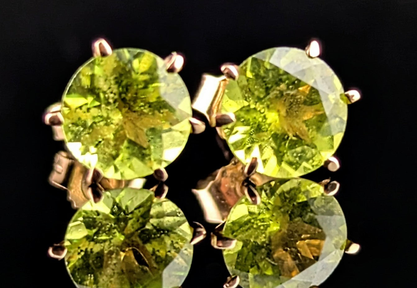 Vintage Peridot stud earrings, 9ct yellow gold