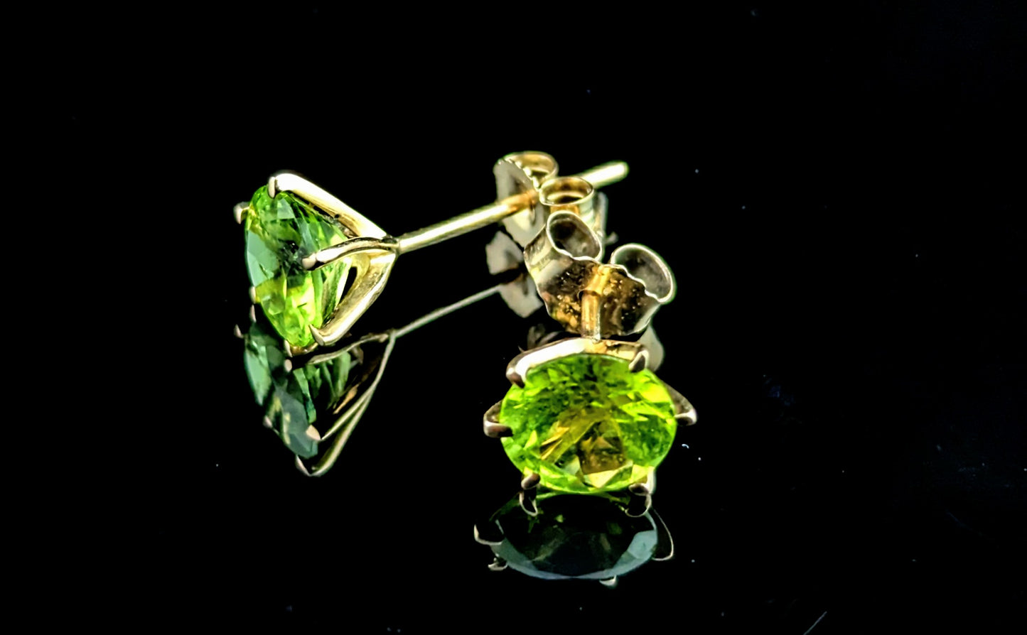 Vintage Peridot stud earrings, 9ct yellow gold