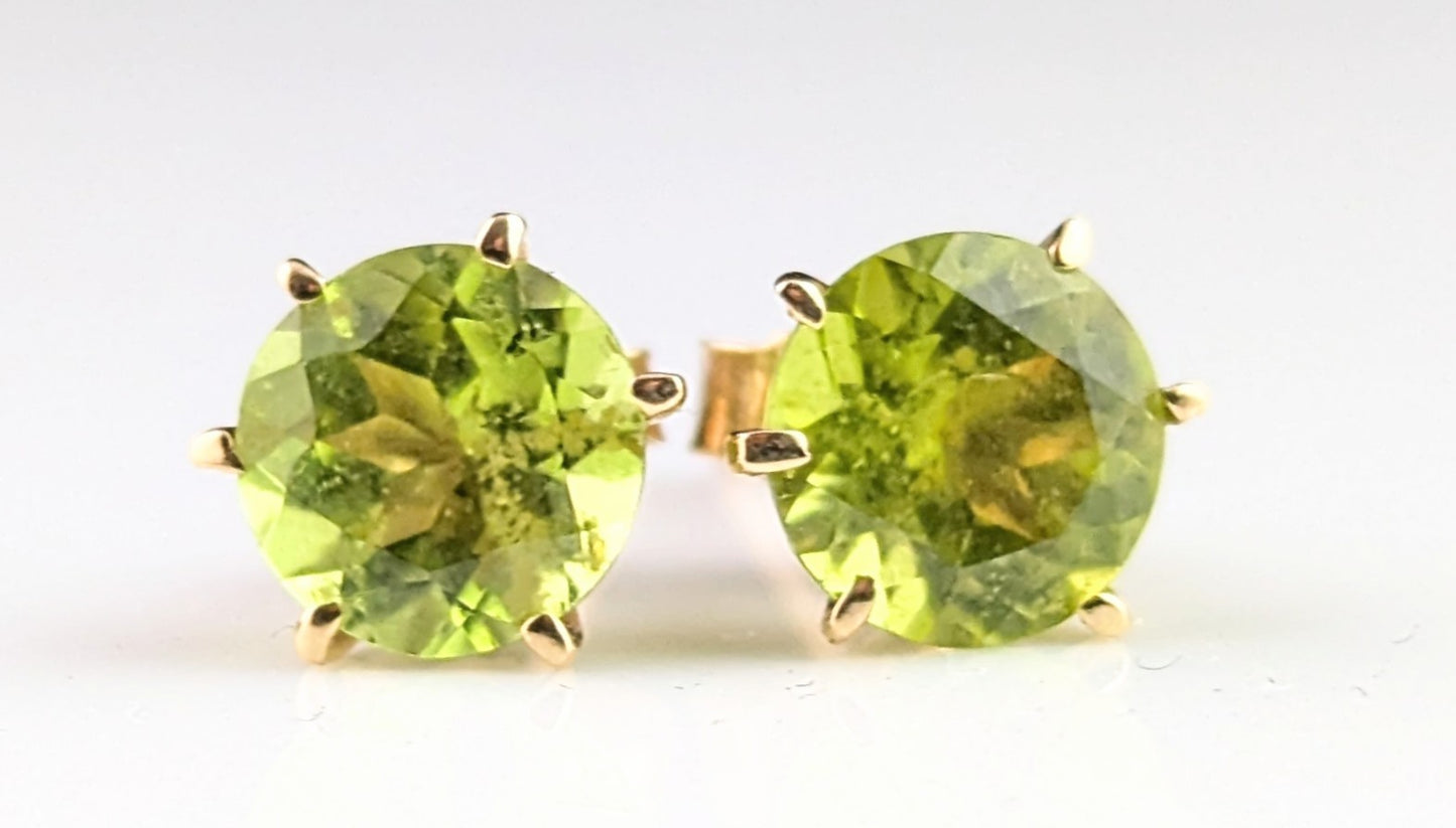 Vintage Peridot stud earrings, 9ct yellow gold