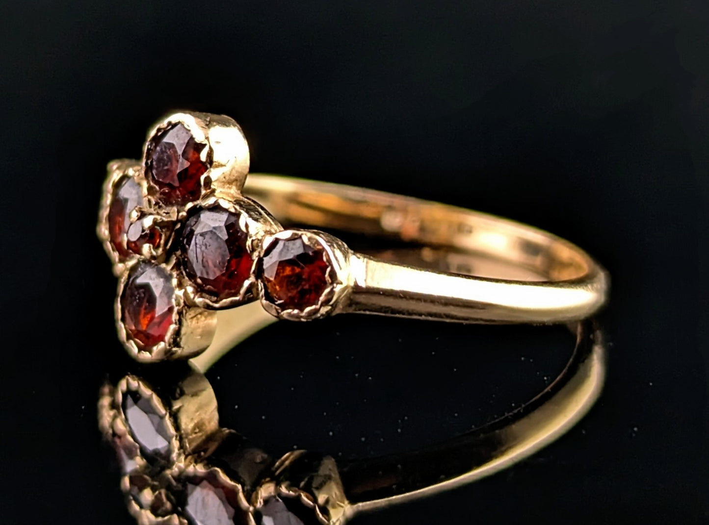 Vintage Garnet cluster ring, 9ct yellow gold