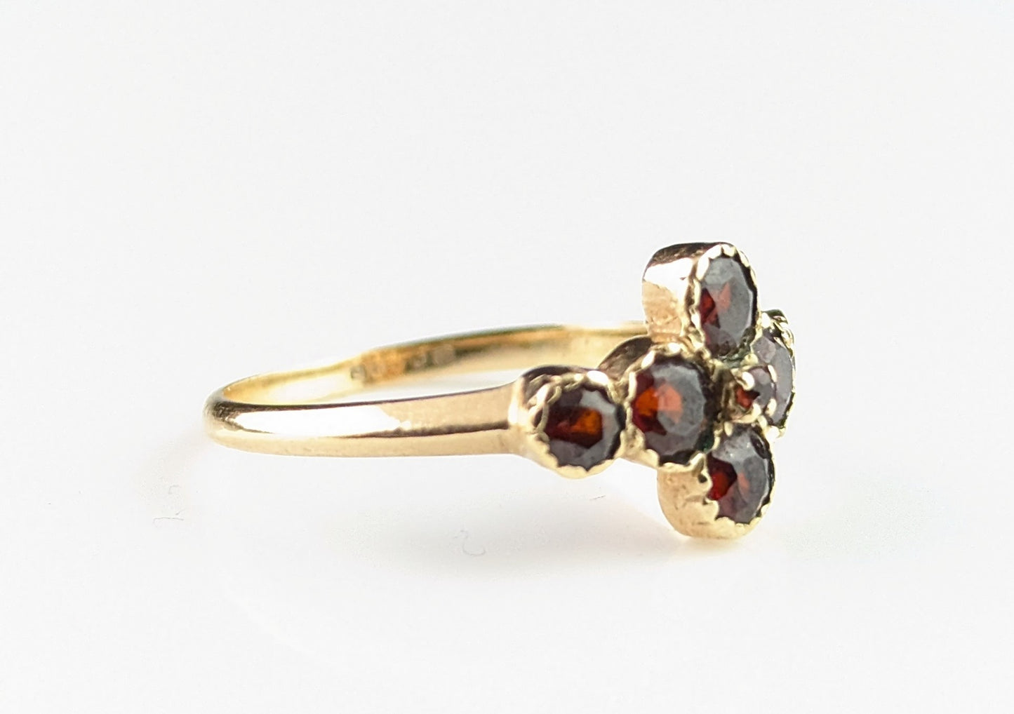 Vintage Garnet cluster ring, 9ct yellow gold