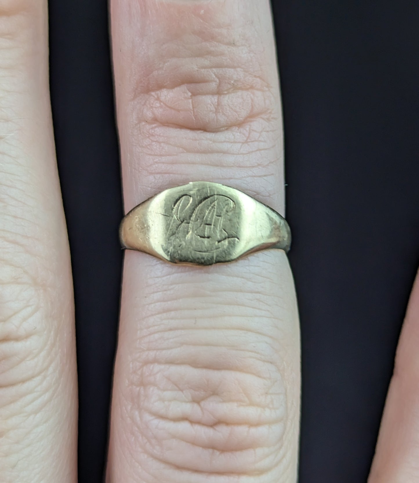 Antique 18ct gold signet ring, monogrammed, pinky ring