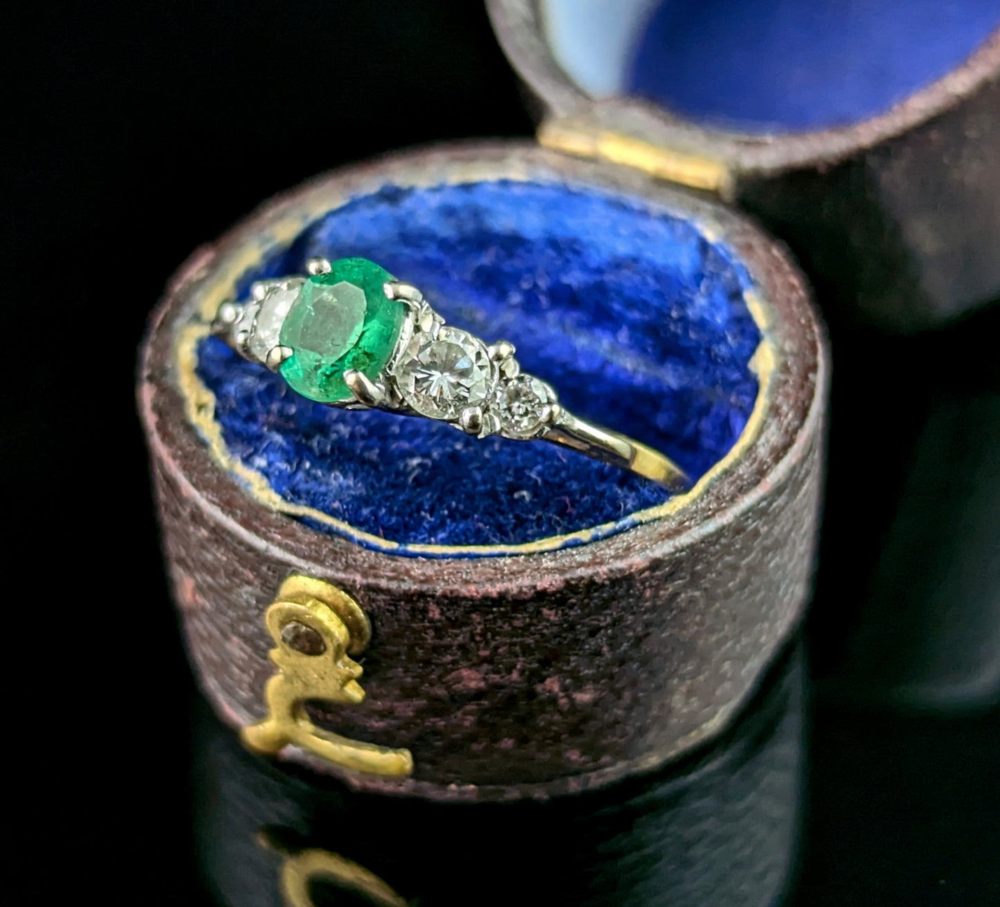 Vintage Emerald and Diamond ring, 18ct gold