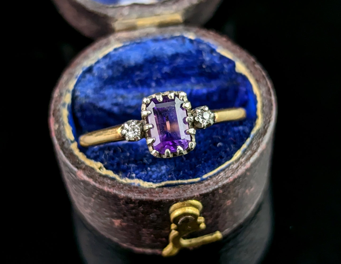 Antique Amethyst and Diamond ring, 18ct gold