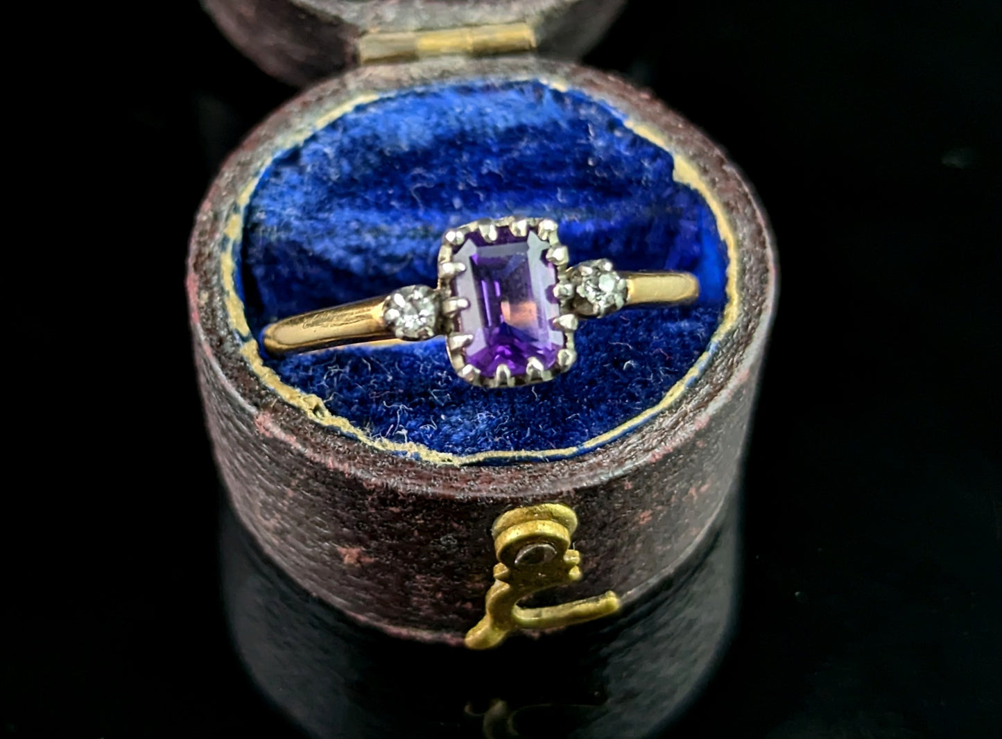 Antique Amethyst and Diamond ring, 18ct gold