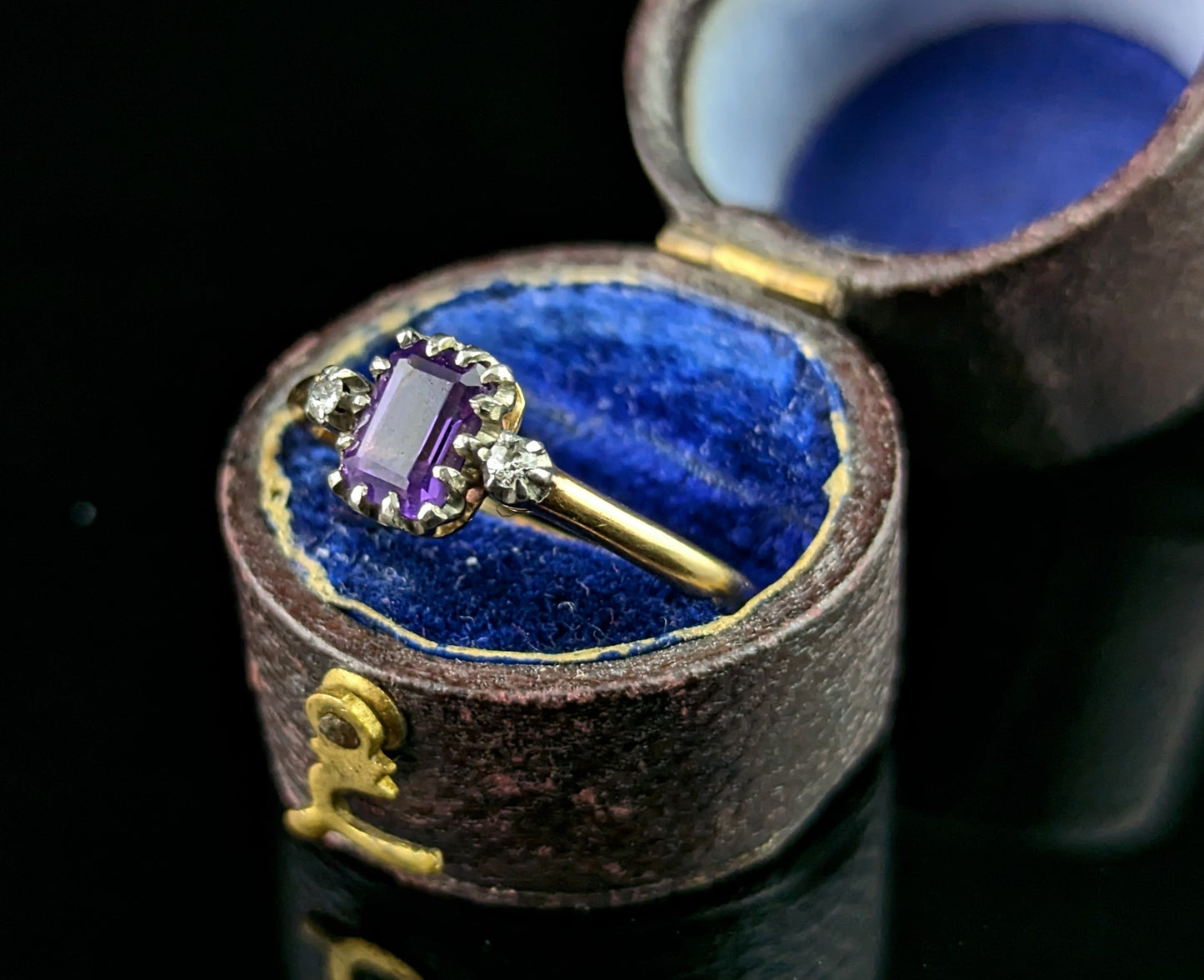 Antique Amethyst and Diamond ring, 18ct gold