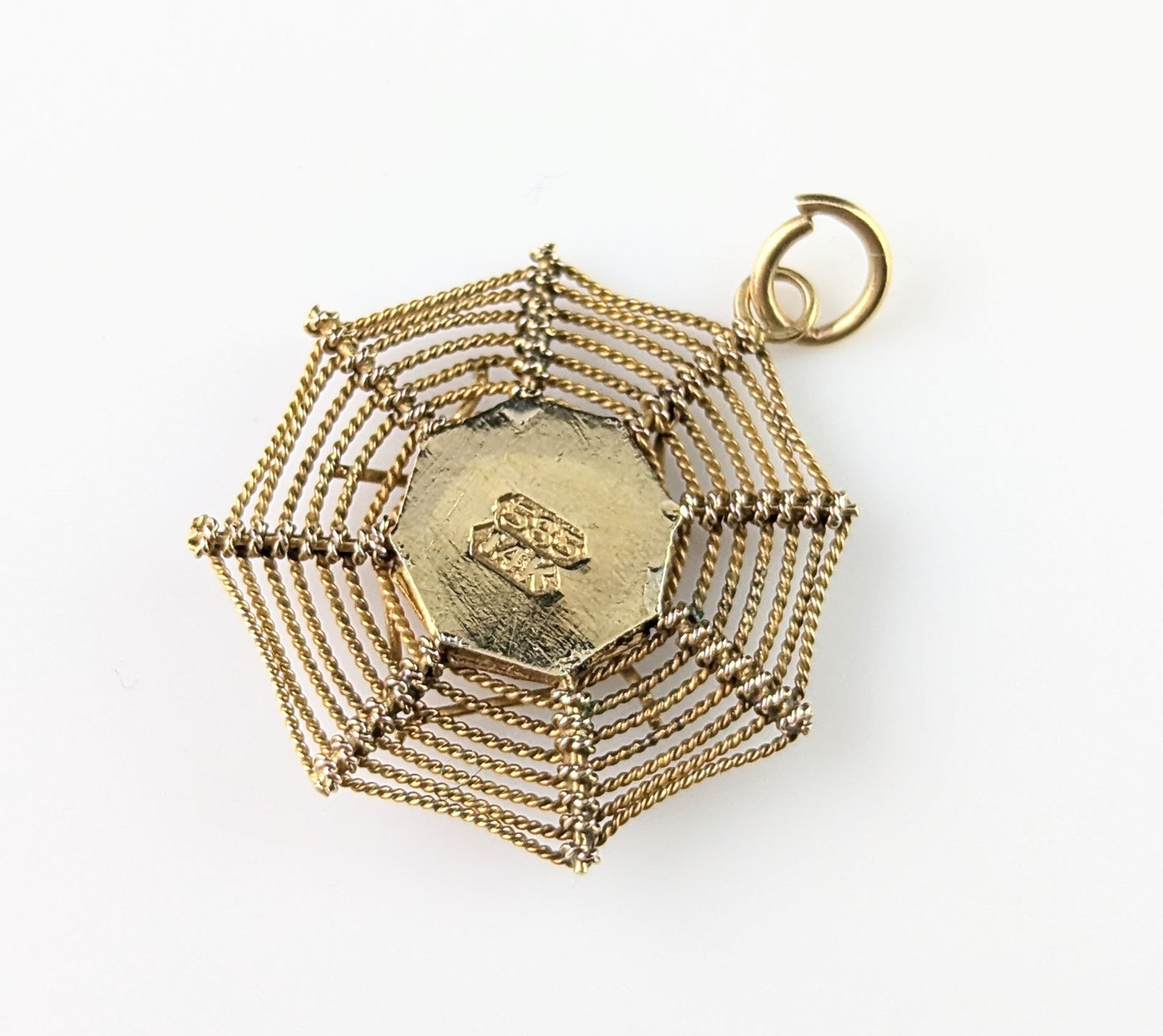 Vintage 14ct yellow gold Spider and Web pendant