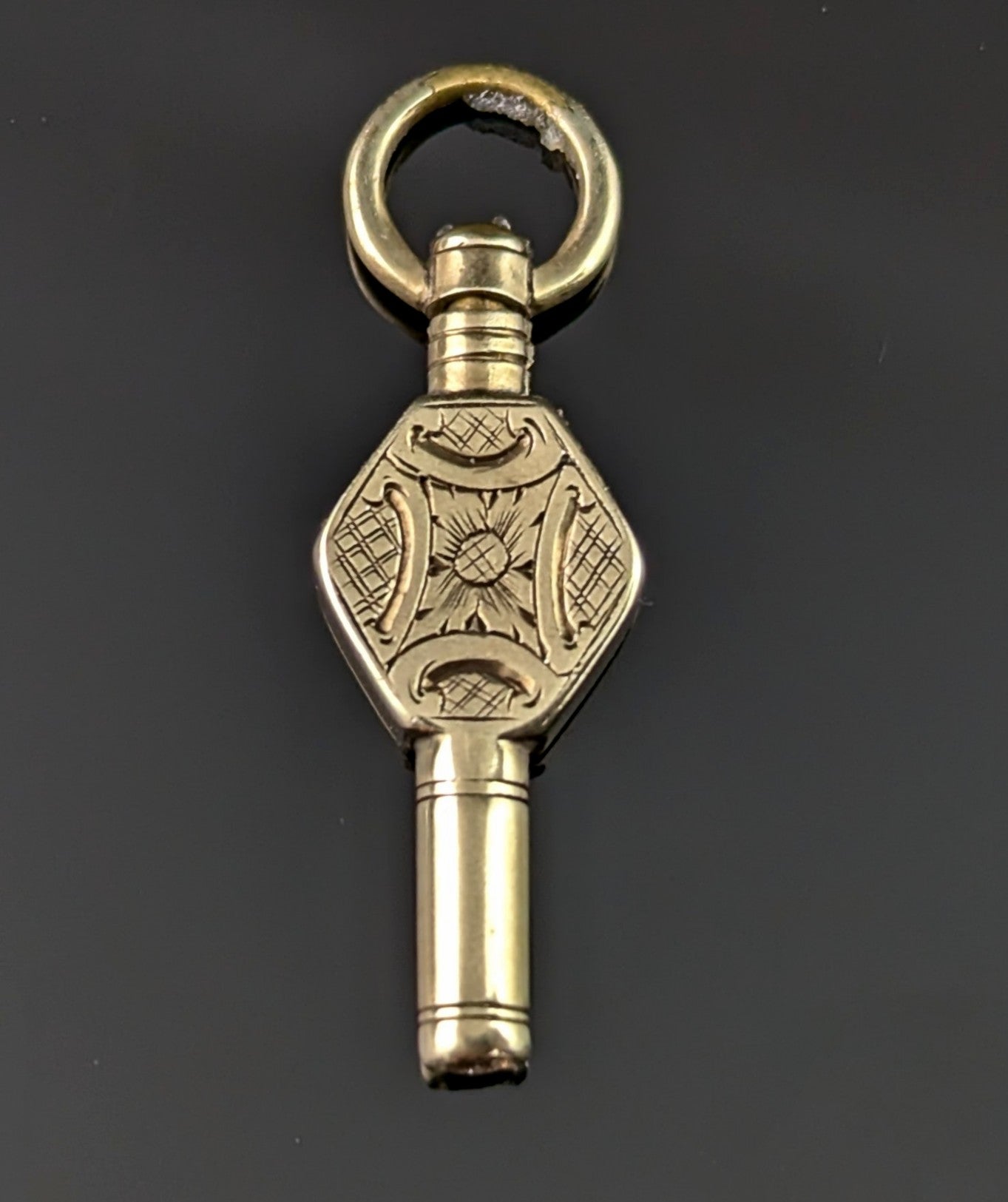 Tiny Antique Victorian 9ct gold cased watch key, floral engraved