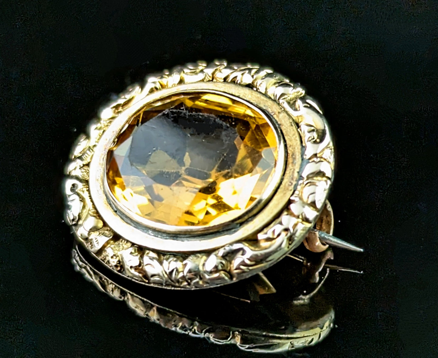 Antique Victorian Citrine brooch, 9ct gold