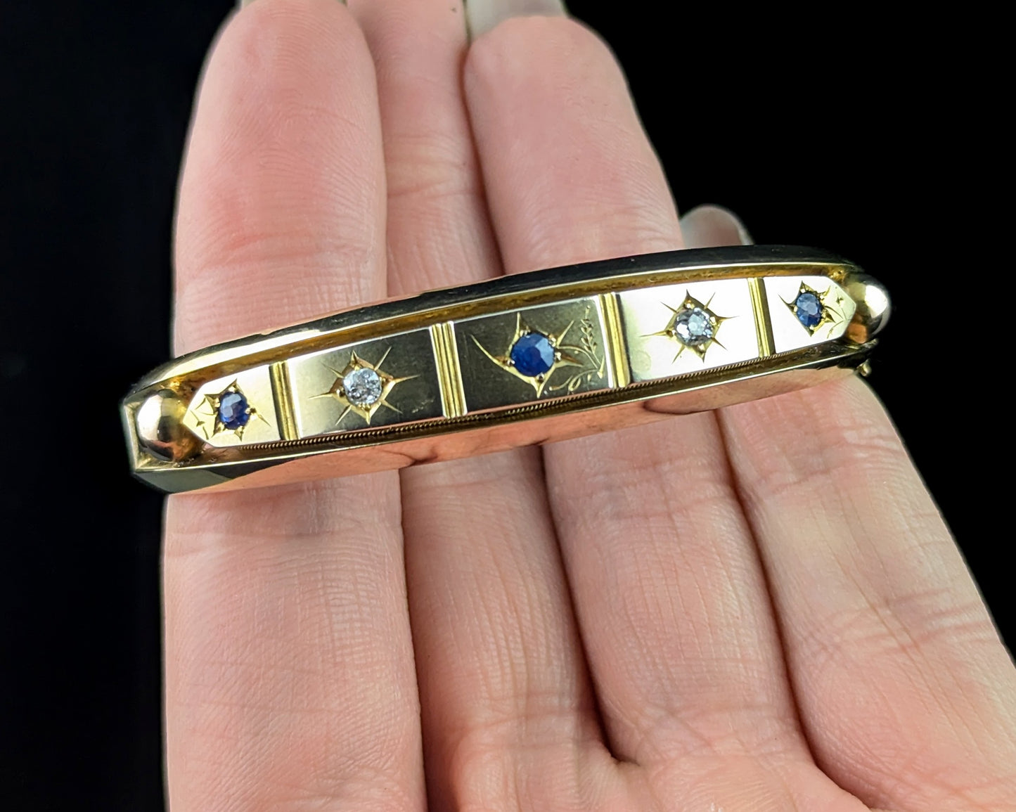 Antique Sapphire and Diamond bangle, Gypsy set, 9ct yellow gold