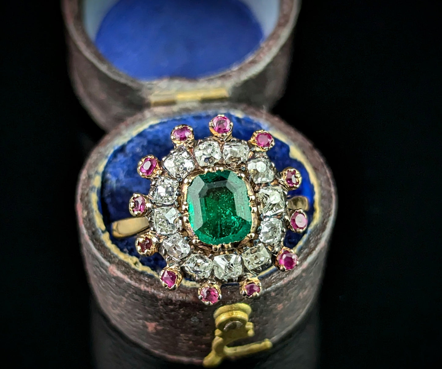 Antique Georgian Emerald, Diamond and Ruby cluster ring, 18ct yellow gold