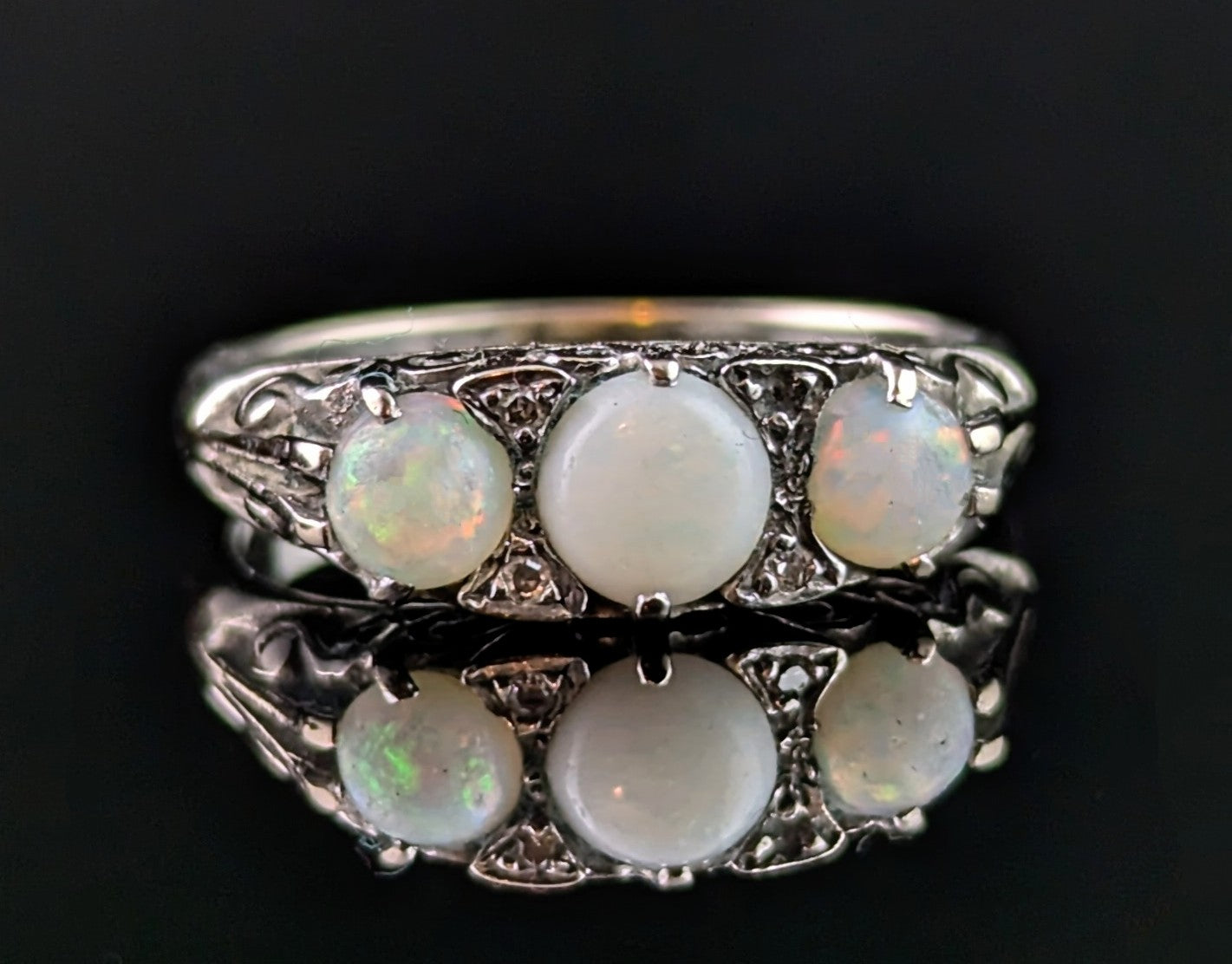 Vintage Art Deco Opal and Diamond ring, 9ct White gold