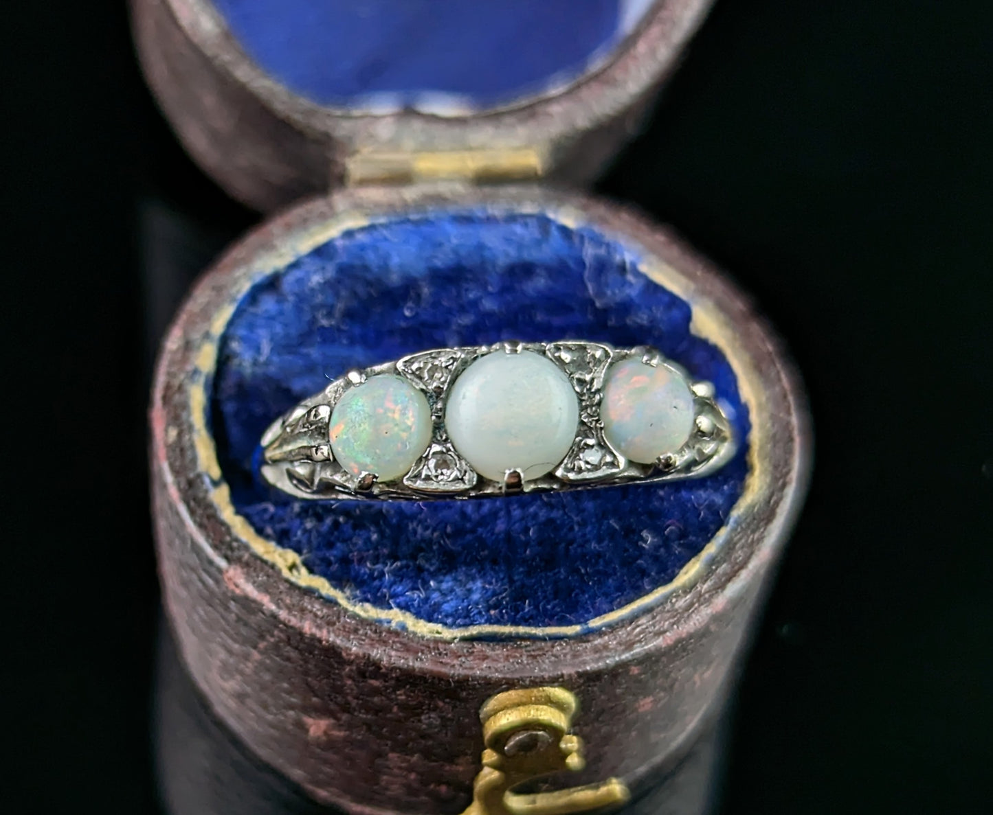 Vintage Art Deco Opal and Diamond ring, 9ct White gold