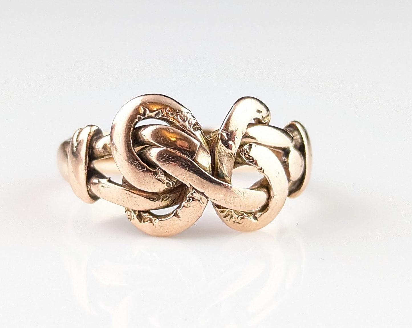 Antique 9ct Rose gold lovers knot ring