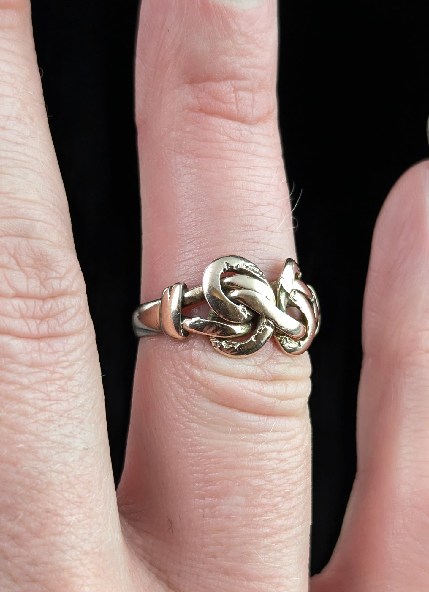 Antique 9ct Rose gold lovers knot ring