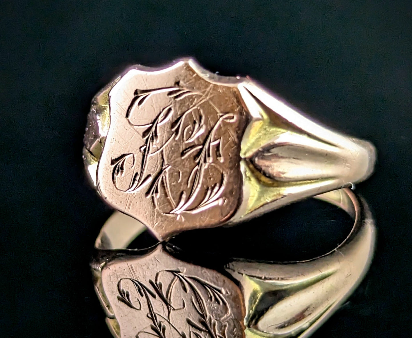 Antique 9ct rose gold signet ring, Shield shaped, Monogrammed