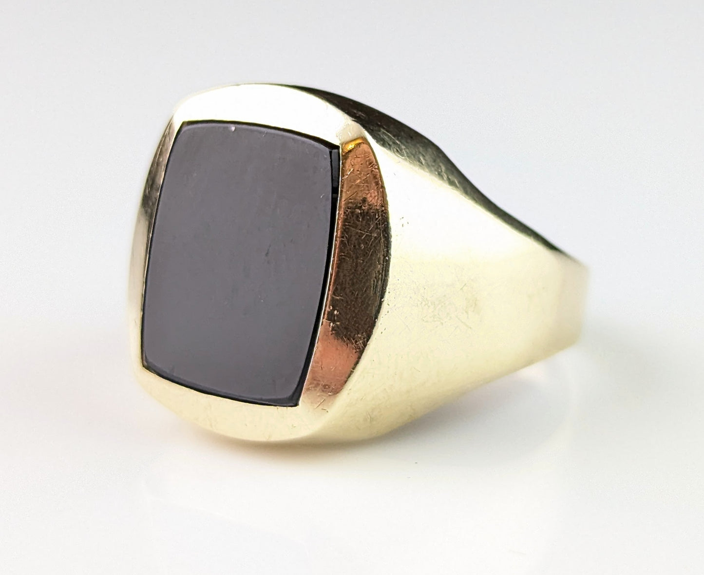 Vintage 9ct yellow gold and Onyx signet ring, Chunky, oversized