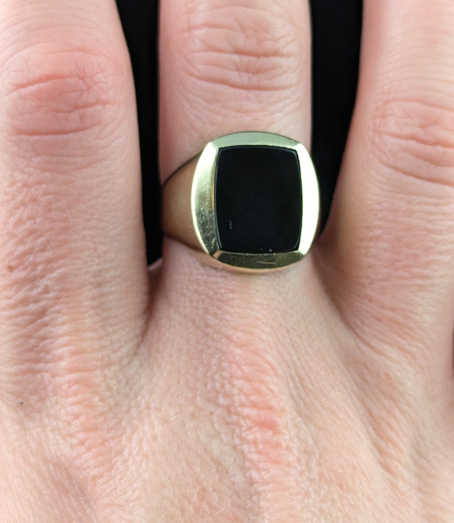 Vintage 9ct yellow gold and Onyx signet ring, Chunky, oversized