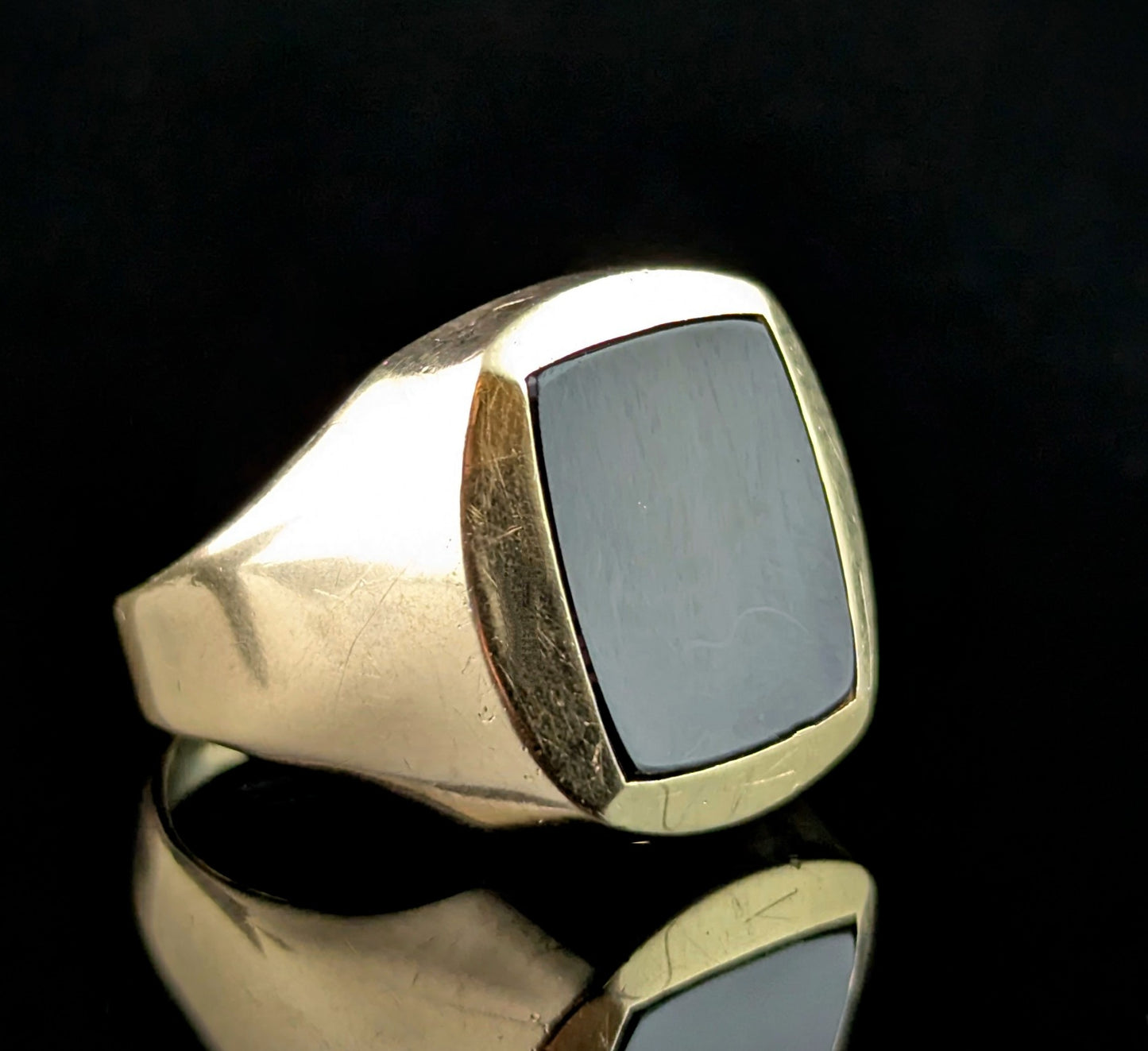 Vintage 9ct yellow gold and Onyx signet ring, Chunky, oversized