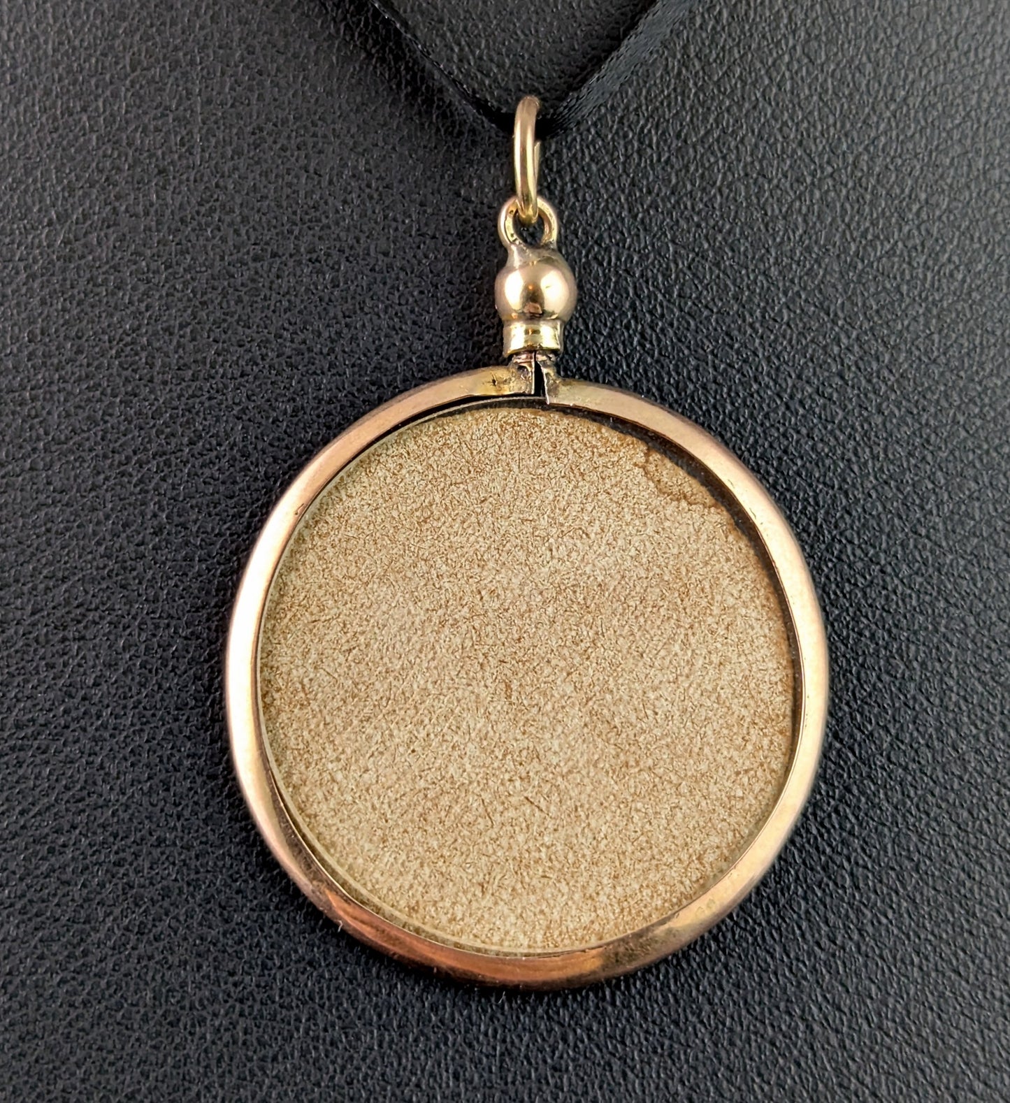 Antique 9ct Rose gold locket pendant, Double sided, Edwardian