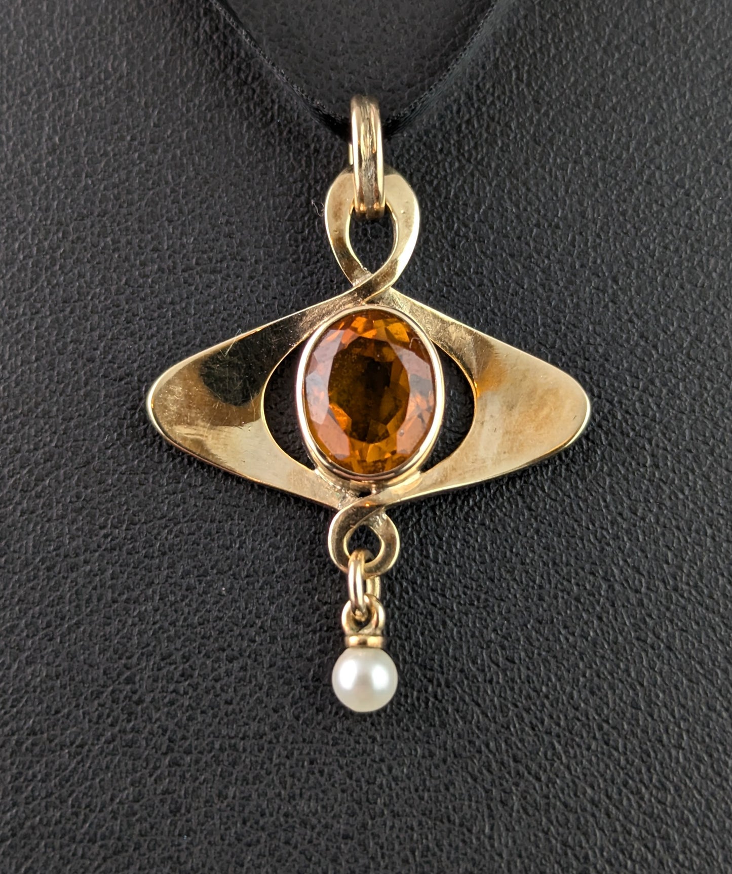 Vintage Citrine and Pearl pendant, 9ct gold, Art Nouveau style