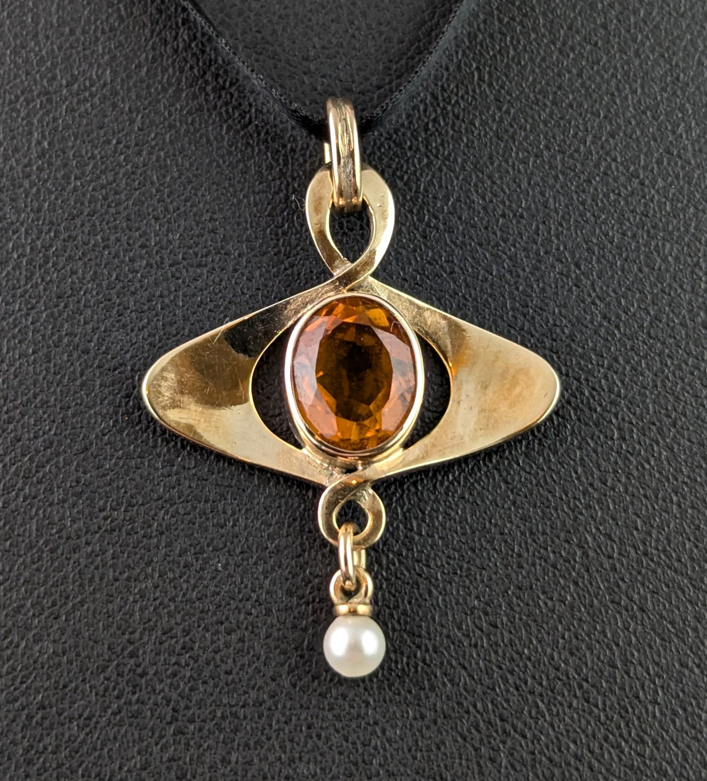 Vintage Citrine and Pearl pendant, 9ct gold, Art Nouveau style