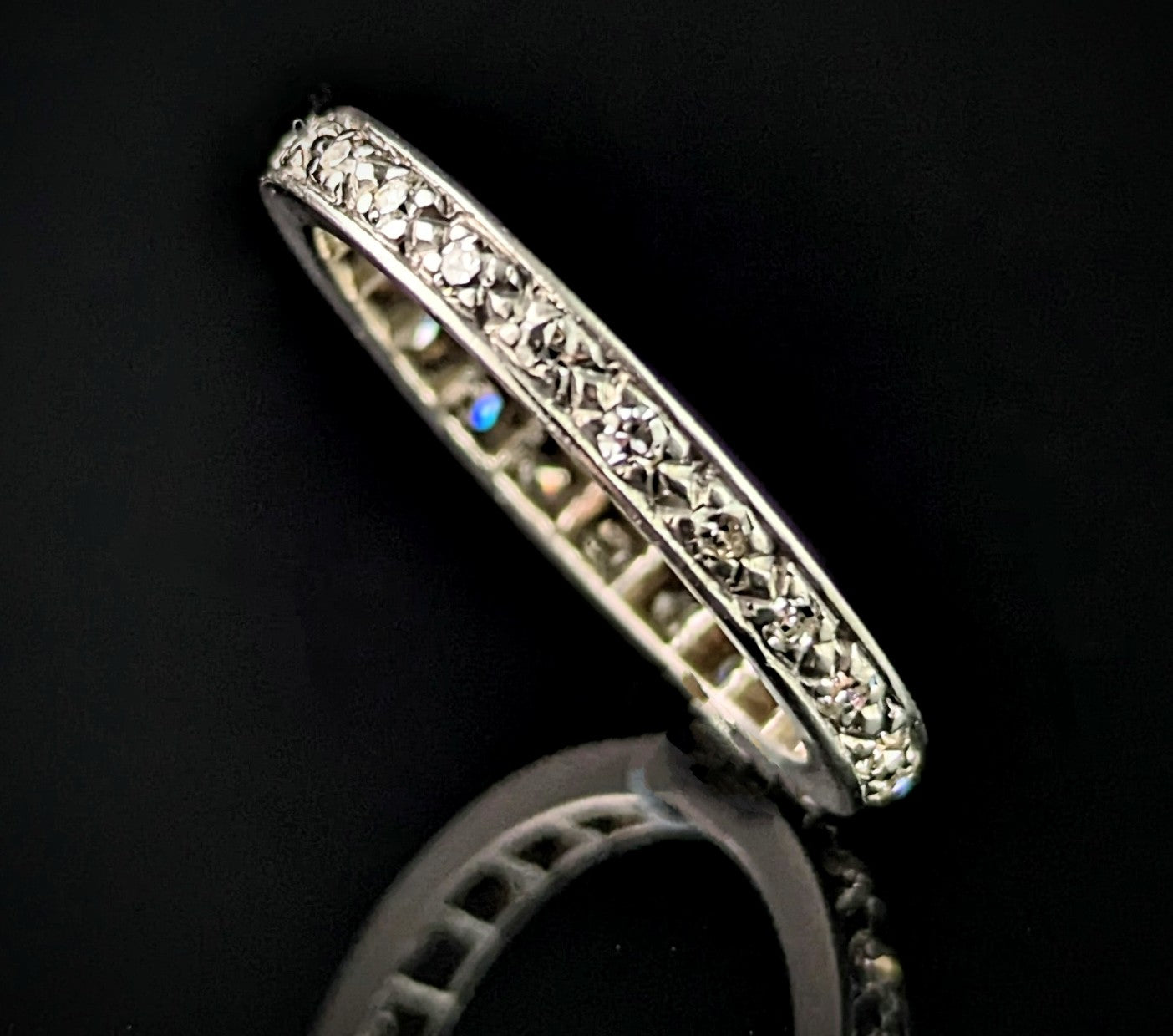 Vintage Art Deco Diamond eternity ring, 18ct white gold