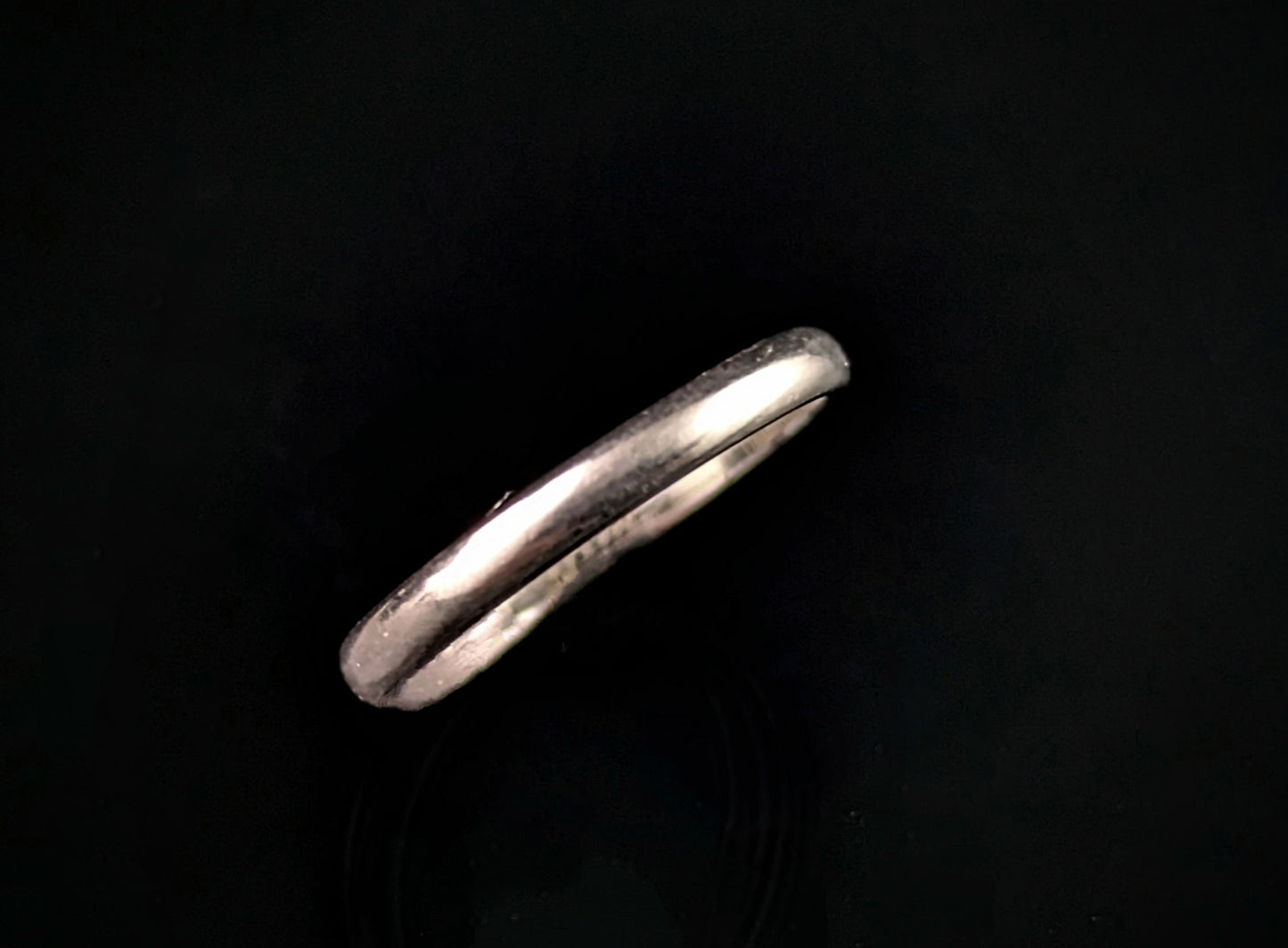 Vintage Tiffany Classic Platinum band ring