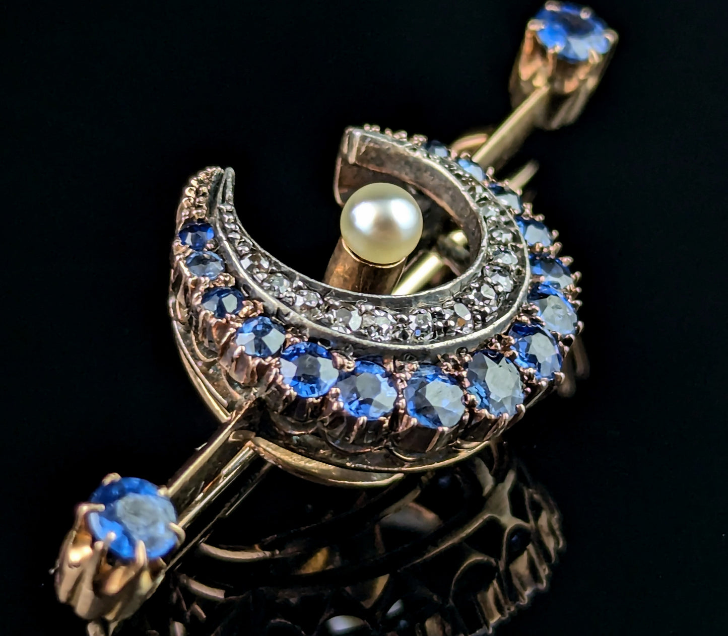 Antique Sapphire and Diamond crescent brooch, 15ct gold, Victorian