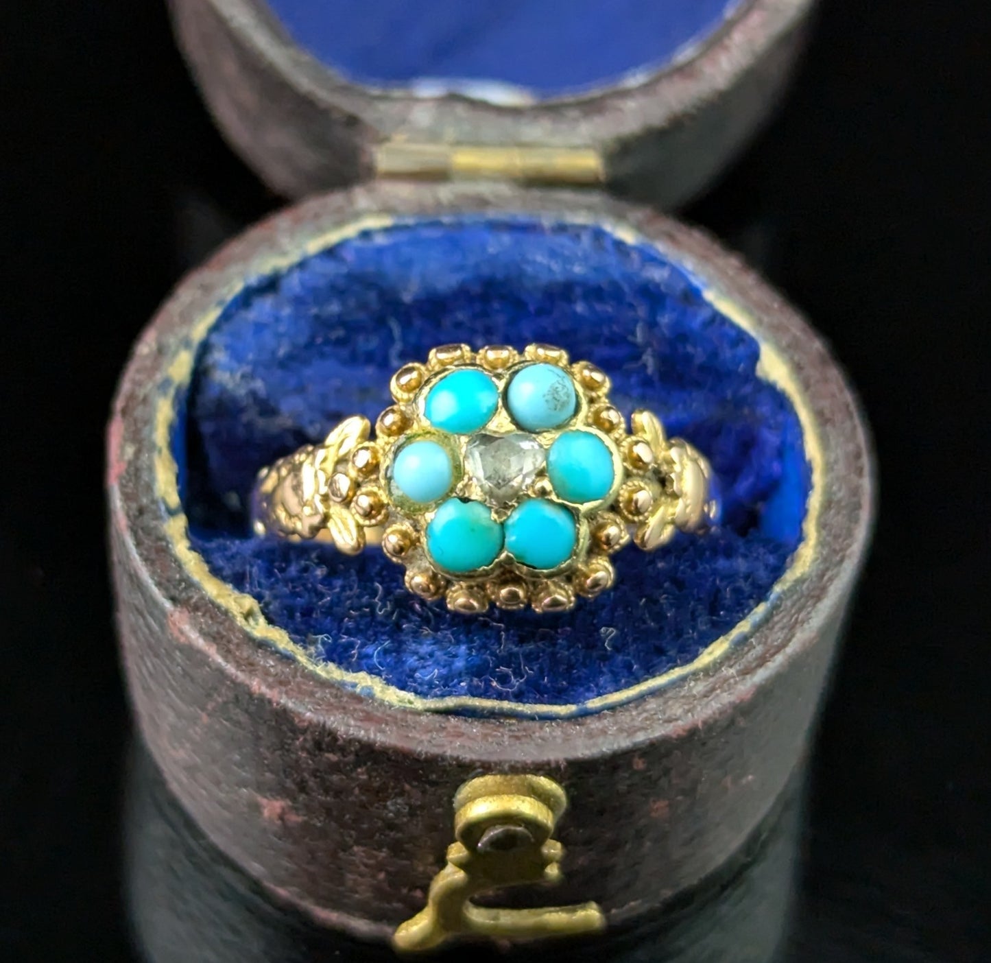 Antique Regency Turquoise and Diamond flower ring, 18ct gold