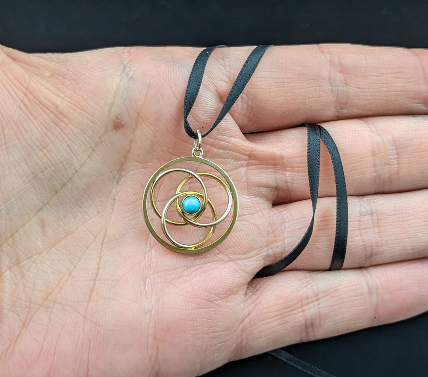 Antique 9ct gold circles pendant, Turquoise