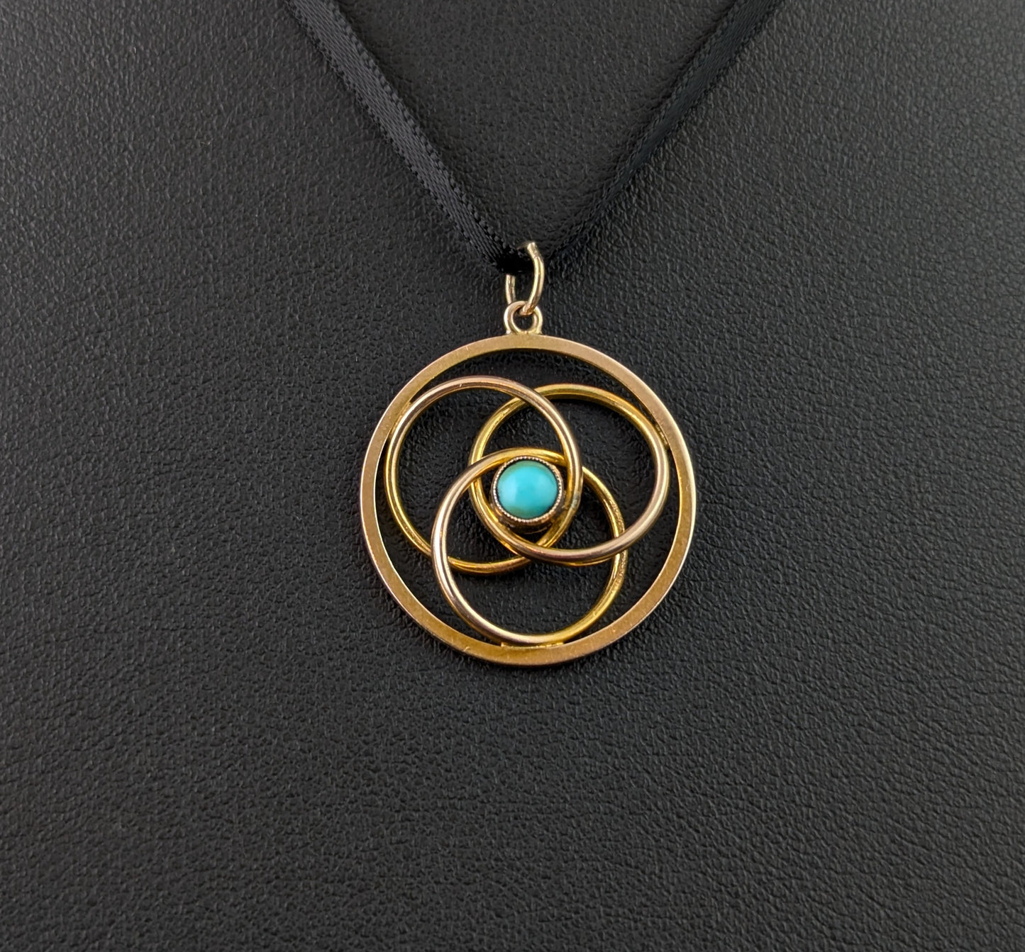 Antique 9ct gold circles pendant, Turquoise