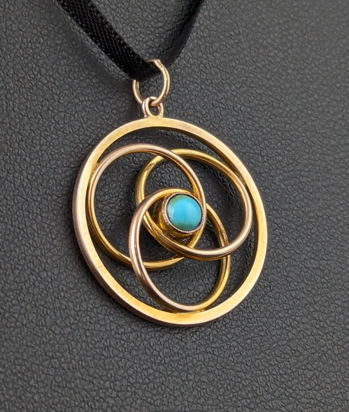 Antique 9ct gold circles pendant, Turquoise