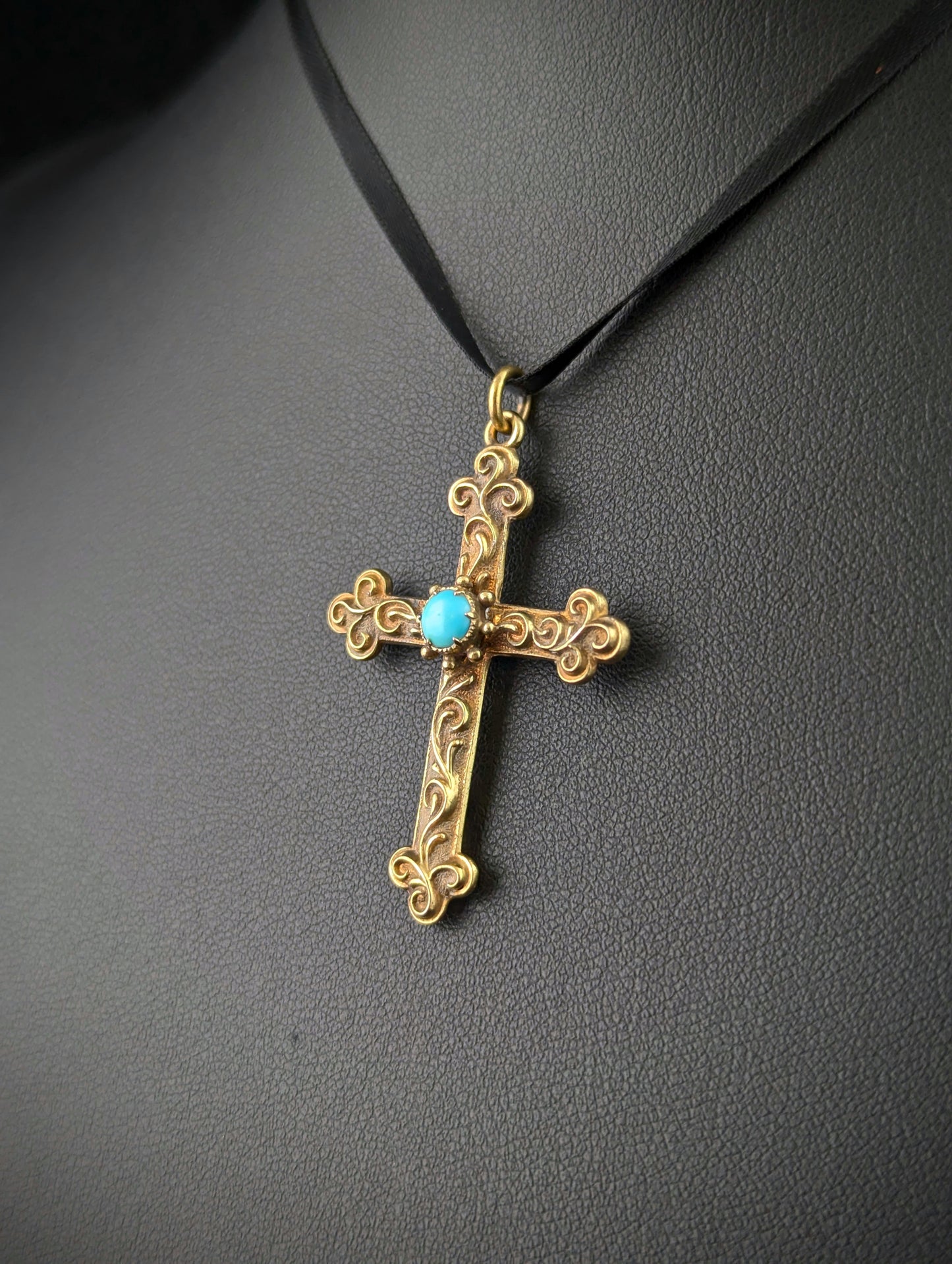 Antique 18ct gold cross pendant, Turquoise, Victorian, Mourning