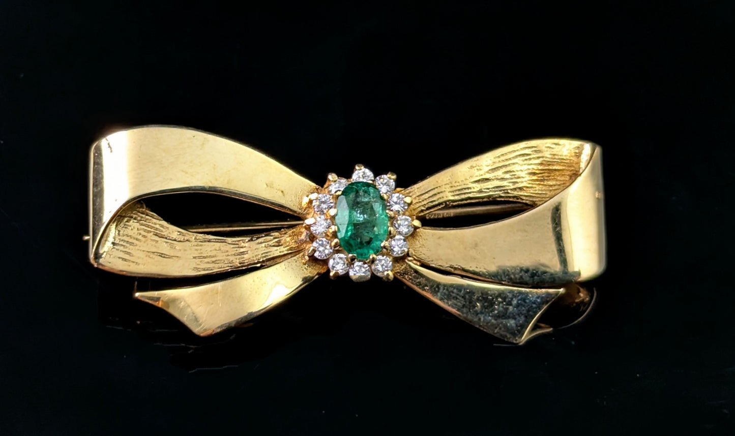 Vintage 9ct gold Emerald and Diamond bow brooch