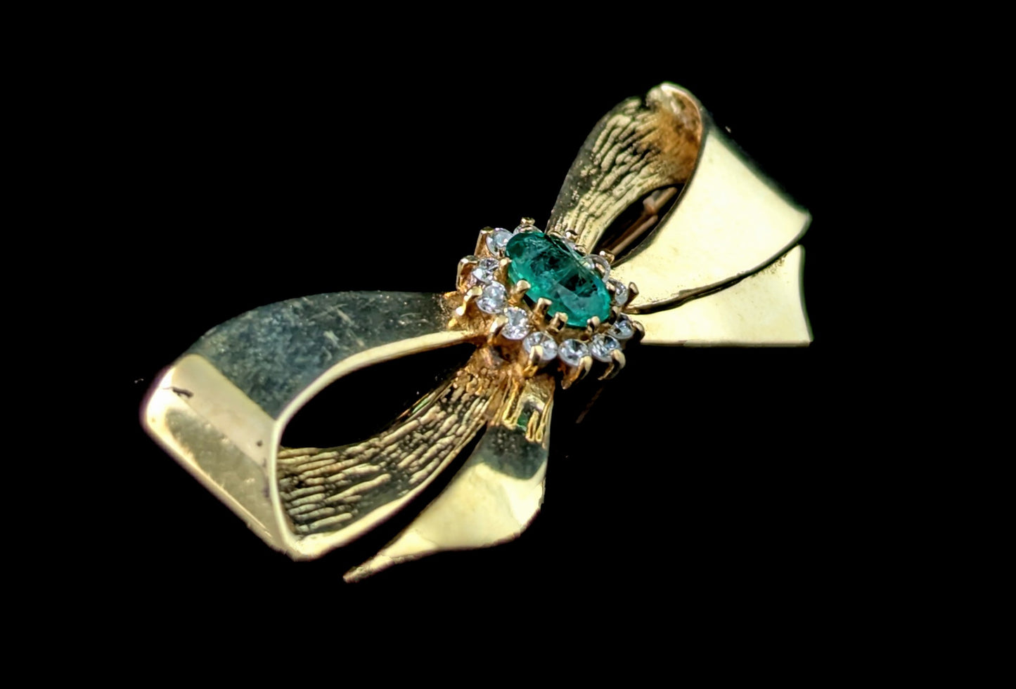 Vintage 9ct gold Emerald and Diamond bow brooch