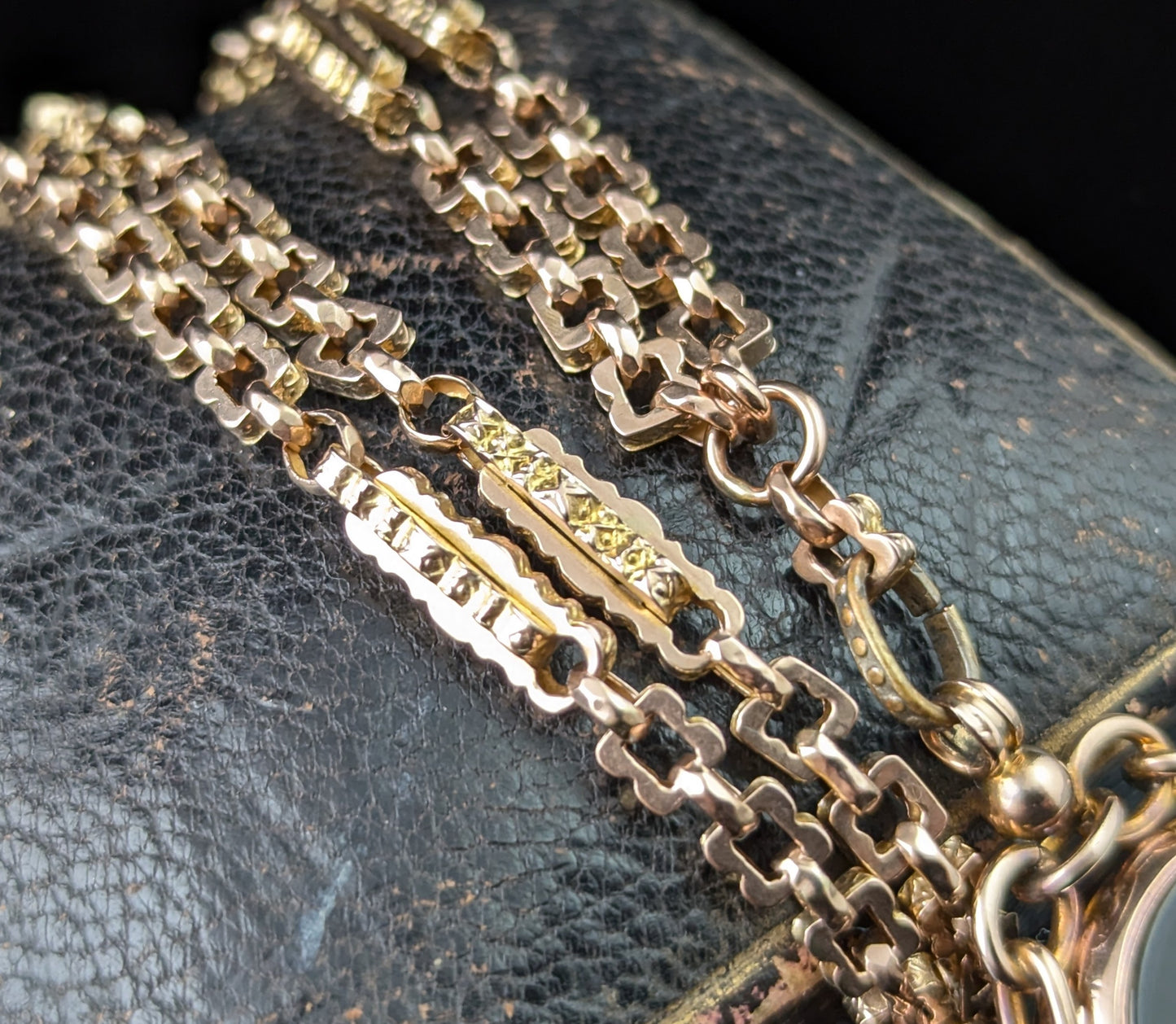 Antique 9ct gold Albert chain, watch chain, Victorian, Fob