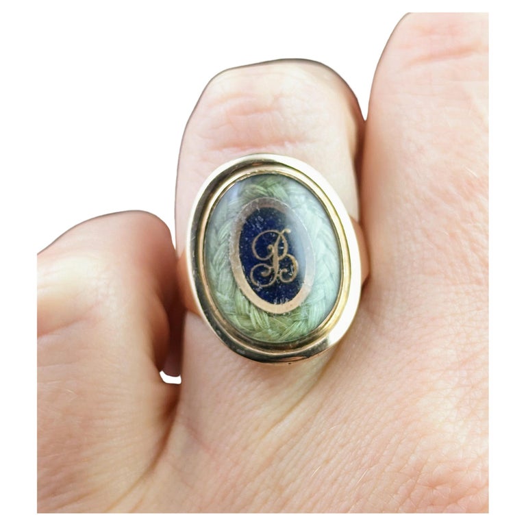 Antique Georgian mourning ring, 18ct gold, Blue enamel and Hairwork