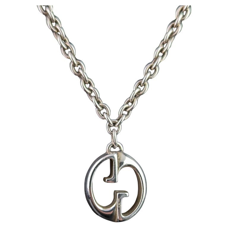 Vintage Gucci sterling silver interlocking G pendant necklace, silver chain