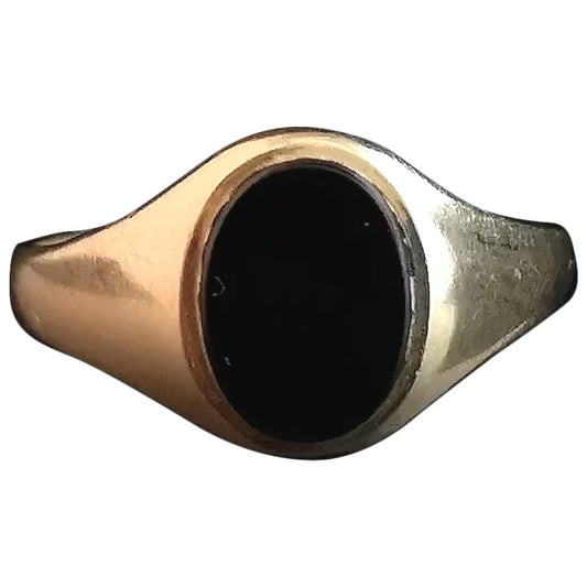 Vintage Onyx signet ring, 9ct gold